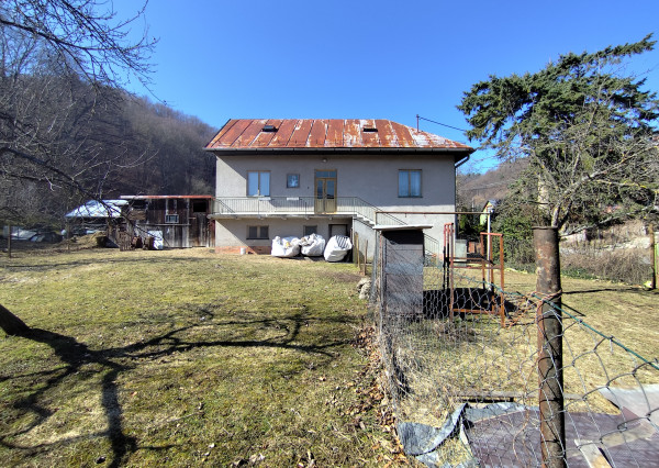 Investícia, Rodinný dom/2 stavebné pozemky, 1439 m2, Malachov