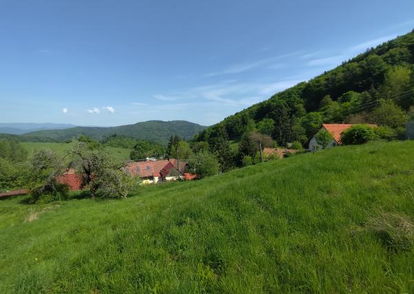 Na predaj 2 stavebné pozemky na výstavbu rodinných domov