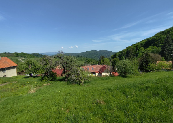 Na predaj 2 stavebné pozemky na výstavbu rodinných domov