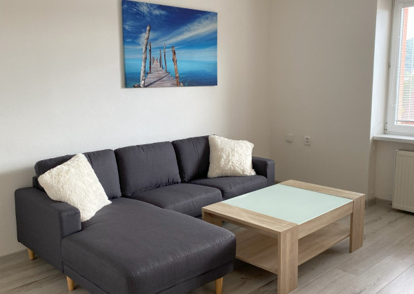 Na prenájom Štýlový 2-izbový byt iba 500 m od centra