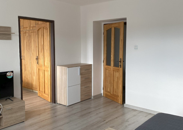 Na prenájom Štýlový 2-izbový byt iba 500 m od centra