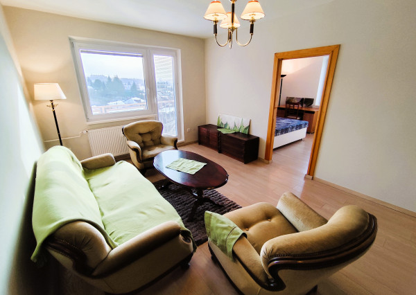 Na Predaj, 3 izbový byt s balkónom, 67 m2, Banská Štiavnica