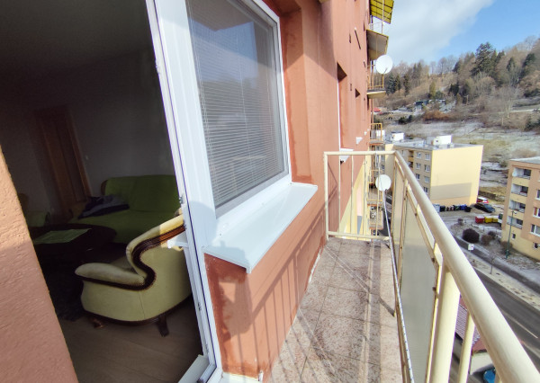 Na Predaj, 3 izbový byt s balkónom, 67 m2, Banská Štiavnica