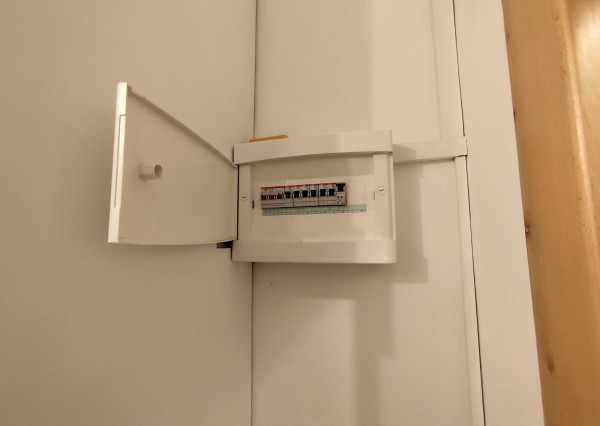 Na Predaj, 3 izbový byt s balkónom, 67 m2, Banská Štiavnica