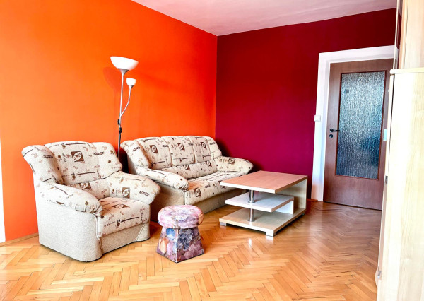 Na predaj 3i byt Cinobaňa, 2x balkón