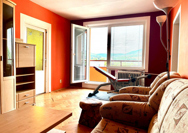 Na predaj 3i byt Cinobaňa, 2x balkón