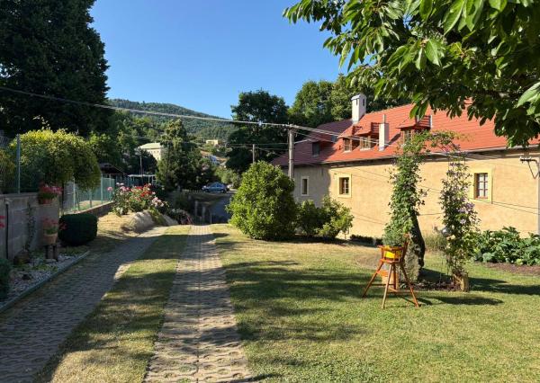 Na predaj dvojpodlažný rodinný dom, Štiavnické Bane