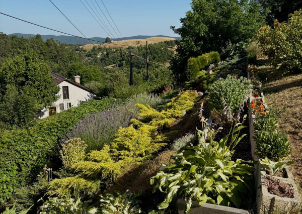 Na predaj dvojpodlažný rodinný dom, Štiavnické Bane