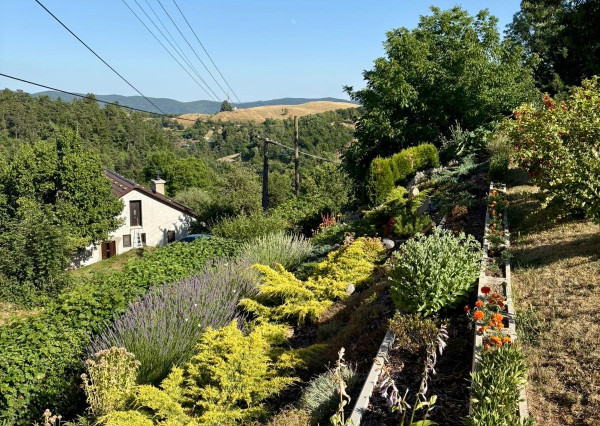 Na predaj dvojpodlažný rodinný dom, Štiavnické Bane
