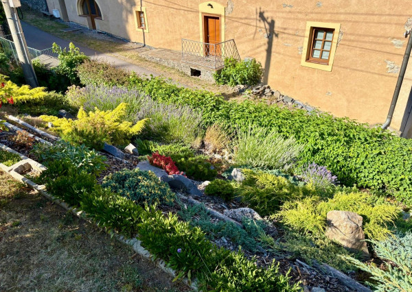 Na predaj dvojpodlažný rodinný dom, Štiavnické Bane