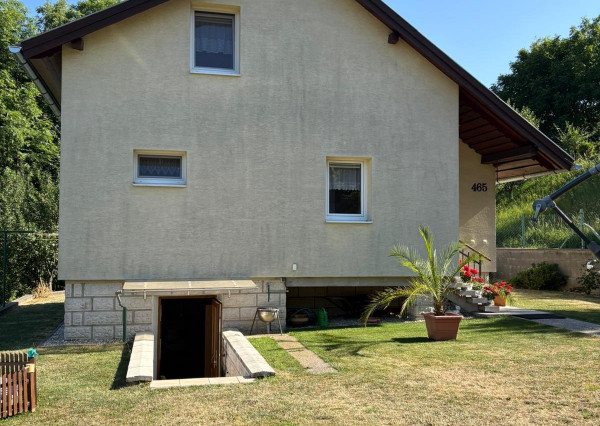 Na predaj dvojpodlažný rodinný dom, Štiavnické Bane