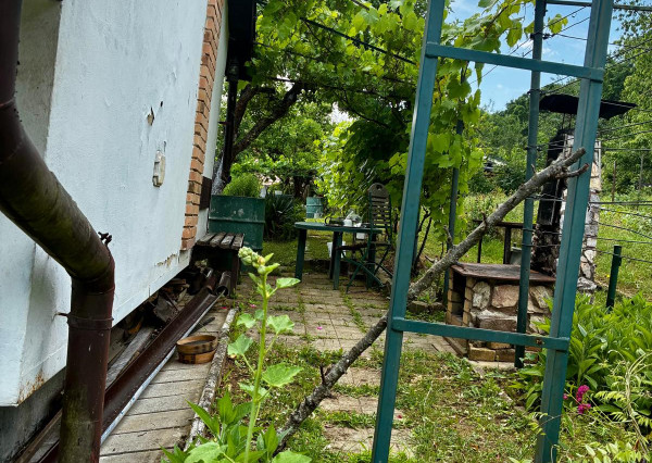 REZERVOVANÉ !!!  predaj záhradka  s chatkou