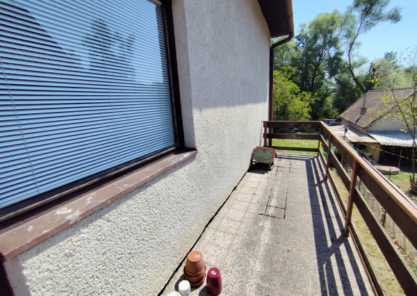 Na Predaj, Rodinný dom 240 m2, s 2 garážou, Hontianske Nemce