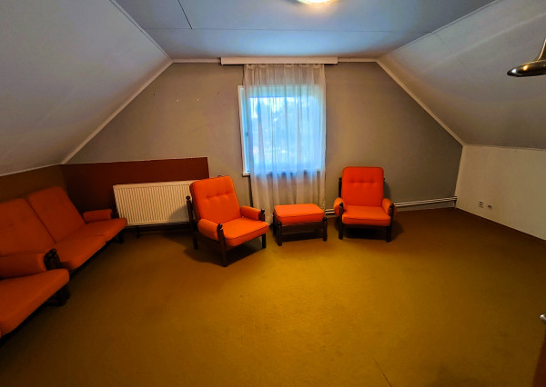 Na predaj, Rodinný dom s veľkým pozemkom, Kováčová