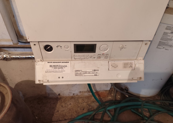 Na predaj, Rodinný dom s veľkým pozemkom, Kováčová