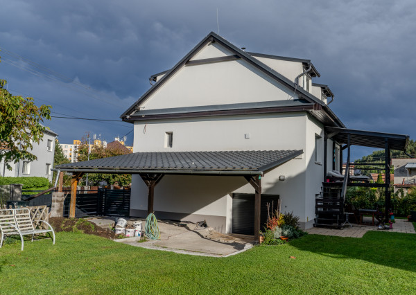 REZERVOVANÉ, Rodinný dom 240 m2, Banská Bystrica Podlavice