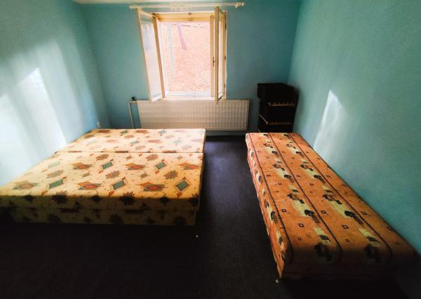 Na Predaj, Chalupa na samote, 70 m2, 12 km od Zvolena