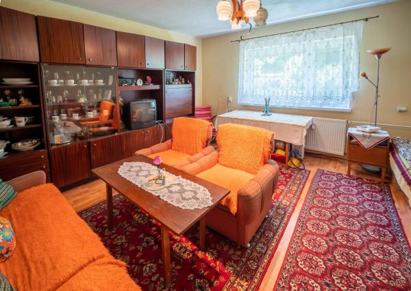 Na predaj, 4-6 izbový rodinný dom 160 m2, Zvolen - Neresnica