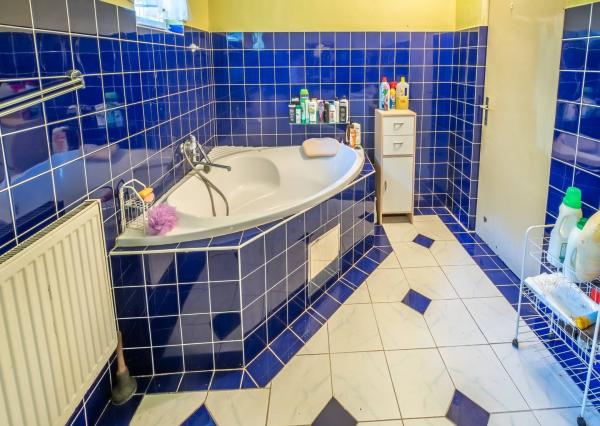 Na predaj, 4-6 izbový rodinný dom 160 m2, Zvolen - Neresnica