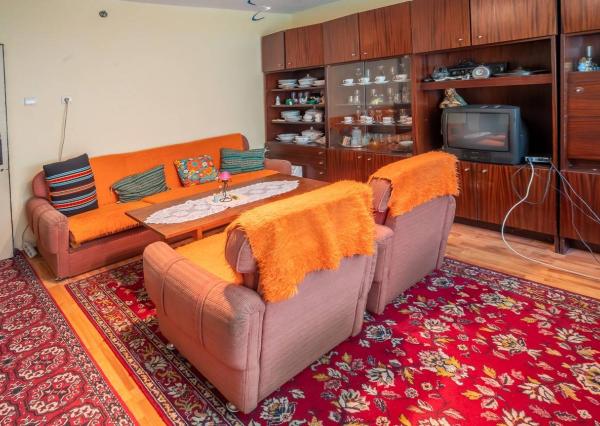 Na predaj, 4-6 izbový rodinný dom 160 m2, Zvolen - Neresnica