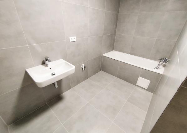 Na prenájom, 2i byt s balkónom v centre Zvolena, Kubániho