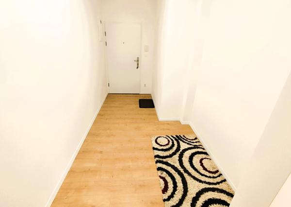 Na prenájom, 2i byt s balkónom v centre Zvolena, Kubániho