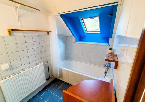 Na predaj, Rodinný dom s veľkým pozemkom, Kováčová