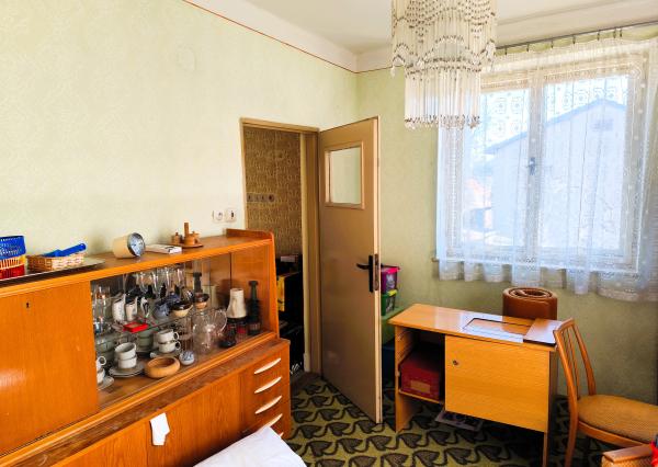 PREDANÉ Rodinný dom/2 stavebné pozemky,1439 m2, Malachov