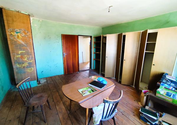 Na Predaj, Rodinný dom na rekonštrukciu v obci Hrochoť 200 m2