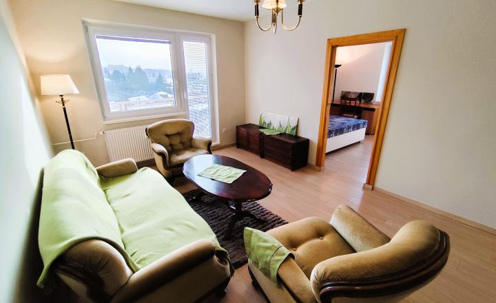 Na Predaj, 3 izbový bezbariérový byt s balkónom, 67 m2, BŠ - fotografia 1