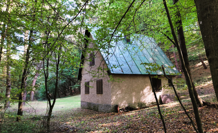 Na Predaj, Chalupa na samote, 70 m2, 12 km od Zvolena - Znížená cena - fotografia 8