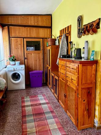 Na predaj rodinný dom s veľkým pozemkom – Vyhne, časť Peserany - fotografia 18
