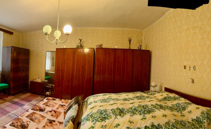 Dvojpodlažný rodinný dom Lovča - fotografia 19