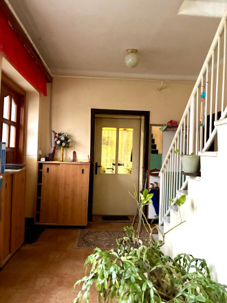 Dvojpodlažný rodinný dom Lovča - fotografia 14
