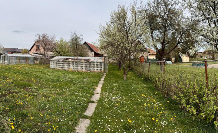 Dvojpodlažný rodinný dom Lovča - fotografia 22