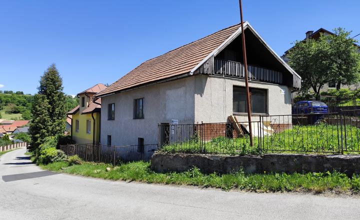 Na Predaj, Rodinný dom, Hrochoť 200 m2 NOVÁ CENA - fotografia 3